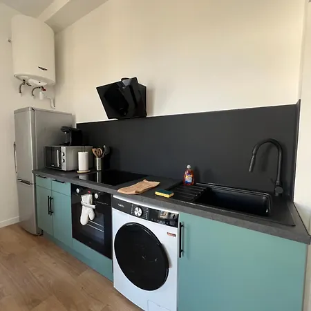 Proche Centre Apartment *